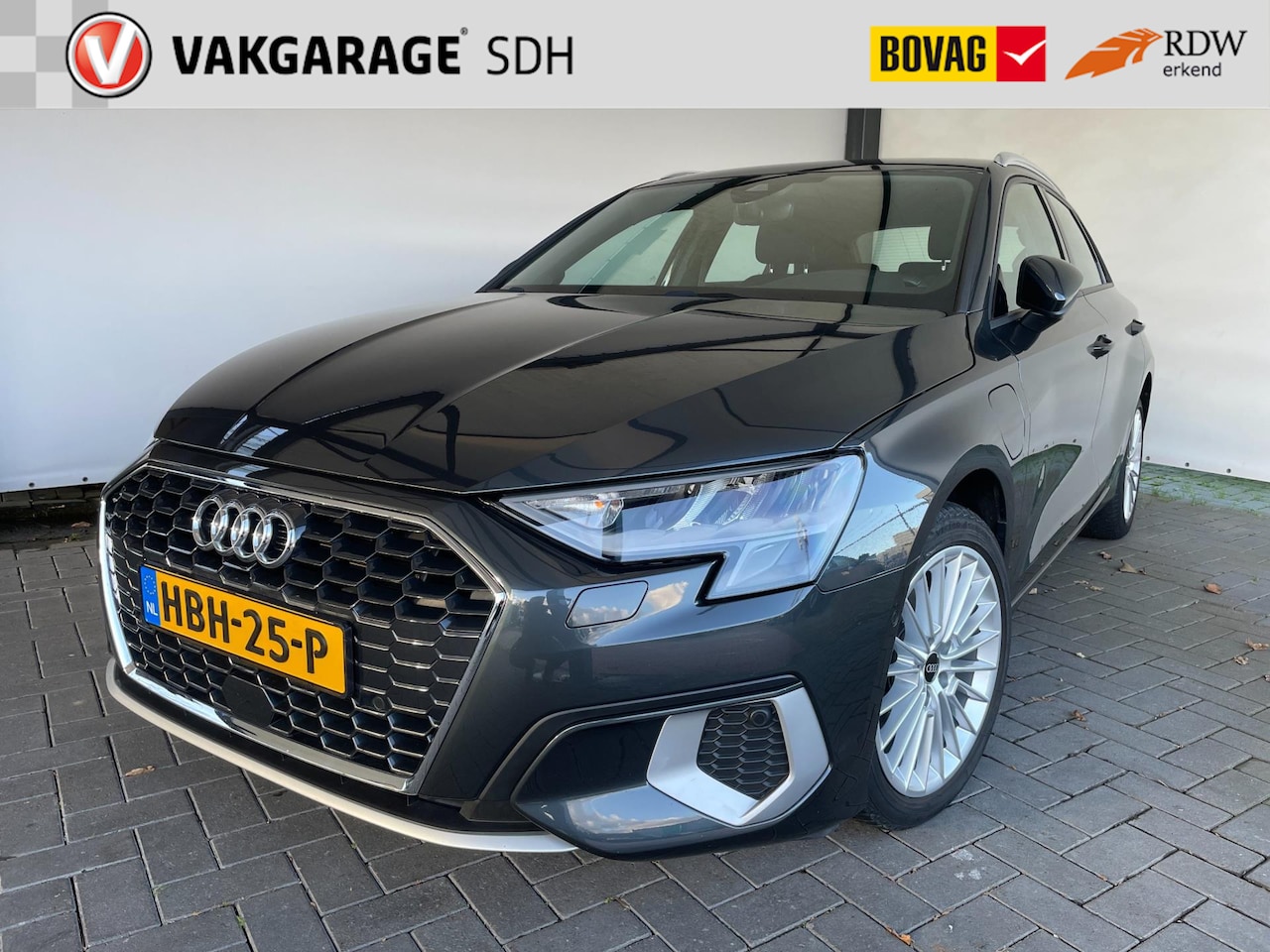 Audi A3 Sportback - 40 TFSI e Advanced edition|PHEV|Stoelverwarming|Sportstuur|Automaat|Afneembare Trekhaak - AutoWereld.nl