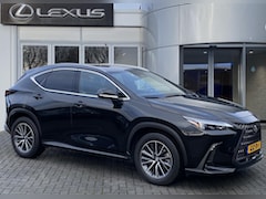 Lexus NX - 450h+ AWD Business plus STOELVERW STUURVERW LEDER PARK-SENSOR EL-ACHTERKLEP APPLE-CARPLAY/