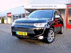 Mitsubishi Outlander - 2.0 PHEV Executive Edition Aut. Navi|Xenon|Half Leder|Cam