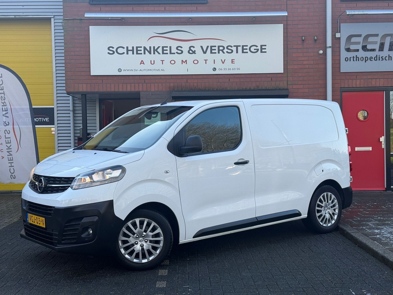 Opel Vivaro - 2.0 CDTI L1H1 Edition / 3 pers / Zeer Netjes / Automaat / Camera / Carplay / - AutoWereld.nl