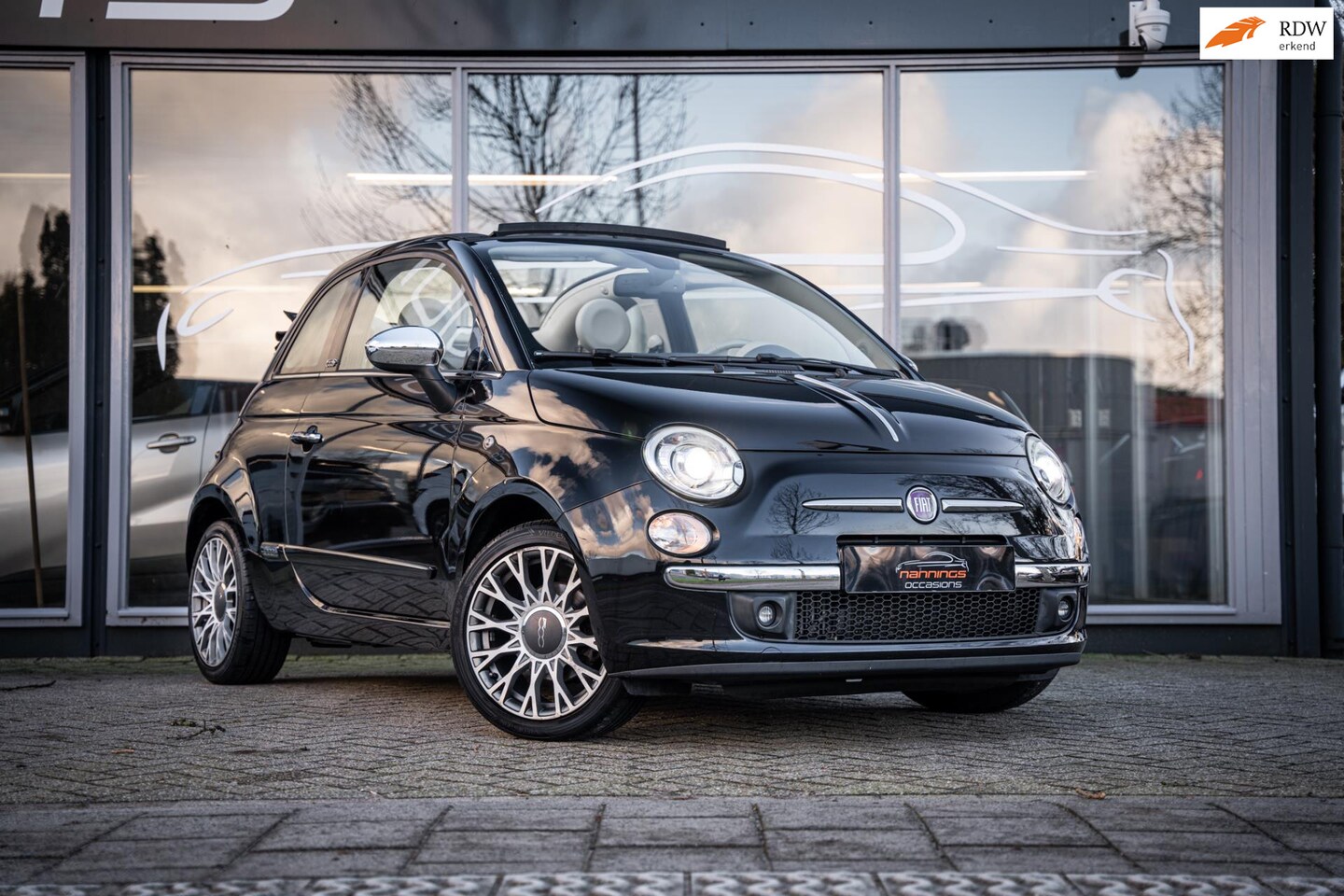 Fiat 500 C - 0.9 TwinAir Lounge|Nwe koppeling|Automaat|Leder|Climate|BI-Xenon|Cabrio|PDC - AutoWereld.nl