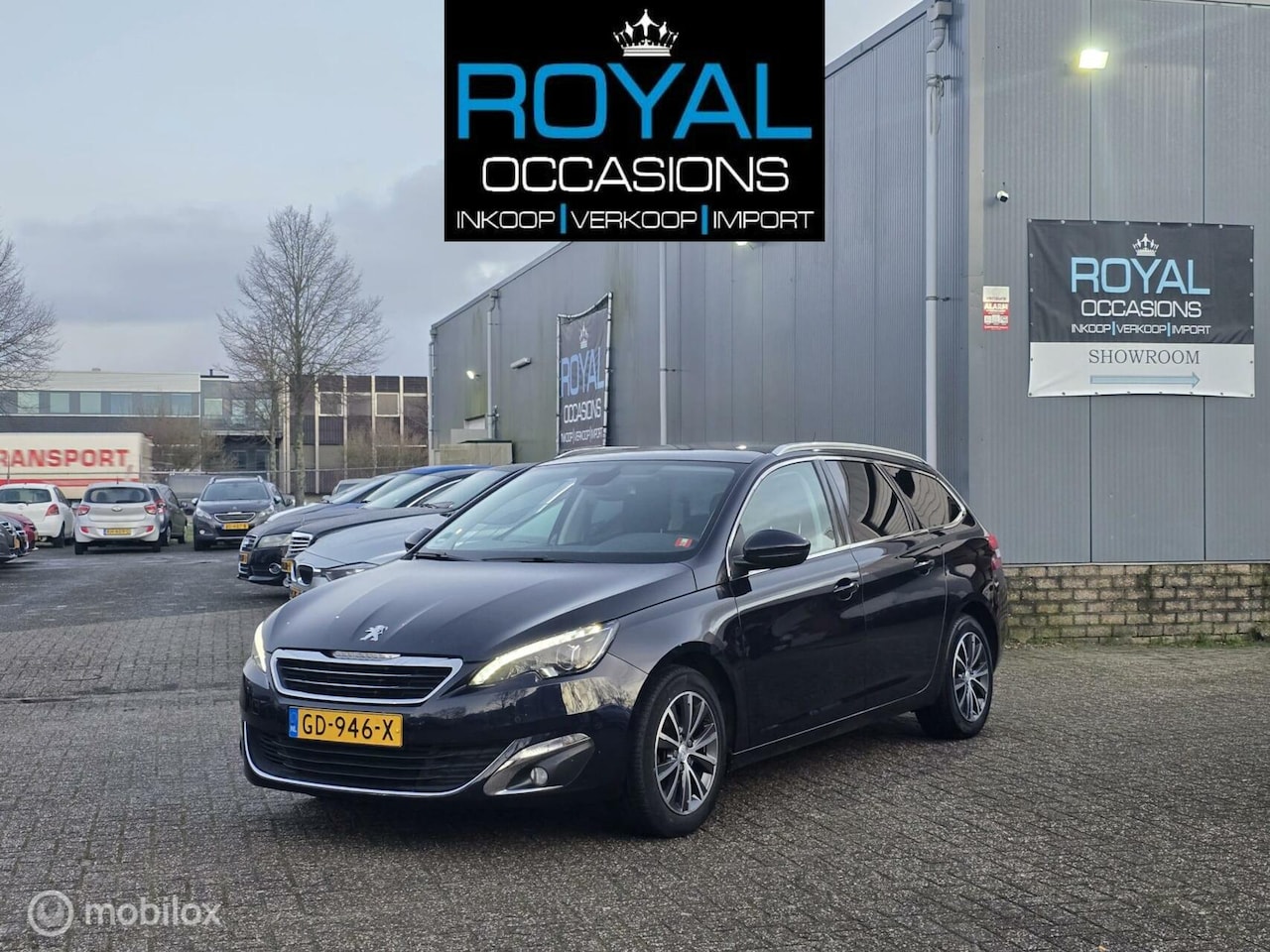 Peugeot 308 SW - 1.2 PureTech Blue Lease Premium | Pano | Navi - AutoWereld.nl