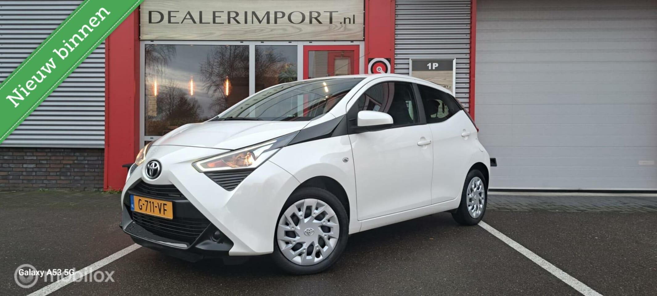 Toyota Aygo - 1.0 VVT-i x-play 1.0 VVT-i x-play - AutoWereld.nl