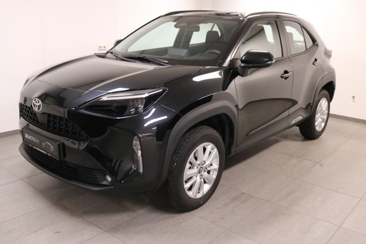 Toyota Yaris Cross - 1.5 Hybride 115 Active | Winterpack - AutoWereld.nl