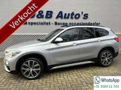 BMW X1 - sDrive20i High Executive Panorama dak Dealeronderhouden