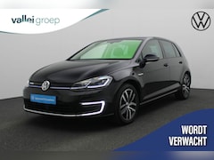 Volkswagen e-Golf - E-DITION 136PK | Warmtepomp | Camera | Navi | Stoelverwarming | ACC | Keyless | Virtual Co