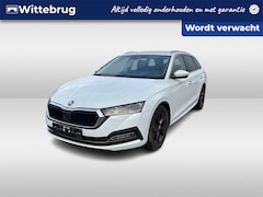 Skoda Octavia Combi - 1.4 TSI 204pk iV PHEV Style DSG Automaat Navigatie / LED / App-connect / Keyless / Parkeer