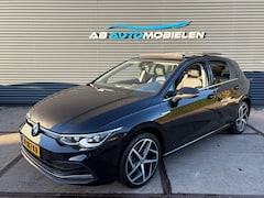 Volkswagen Golf - 1.5 eTSI Style AUTOMAAT/STOELMASSAGE/PANO