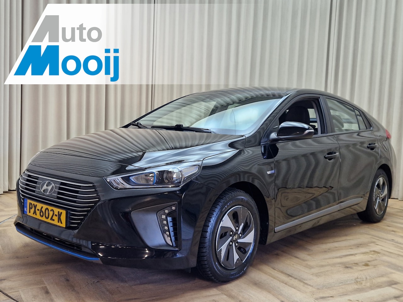 Hyundai IONIQ - 1.6 GDi i-Motion EXPORT Camera / Adaptive Cruise / ECC Clima / Lane Assist / 15'' LMV / Or - AutoWereld.nl