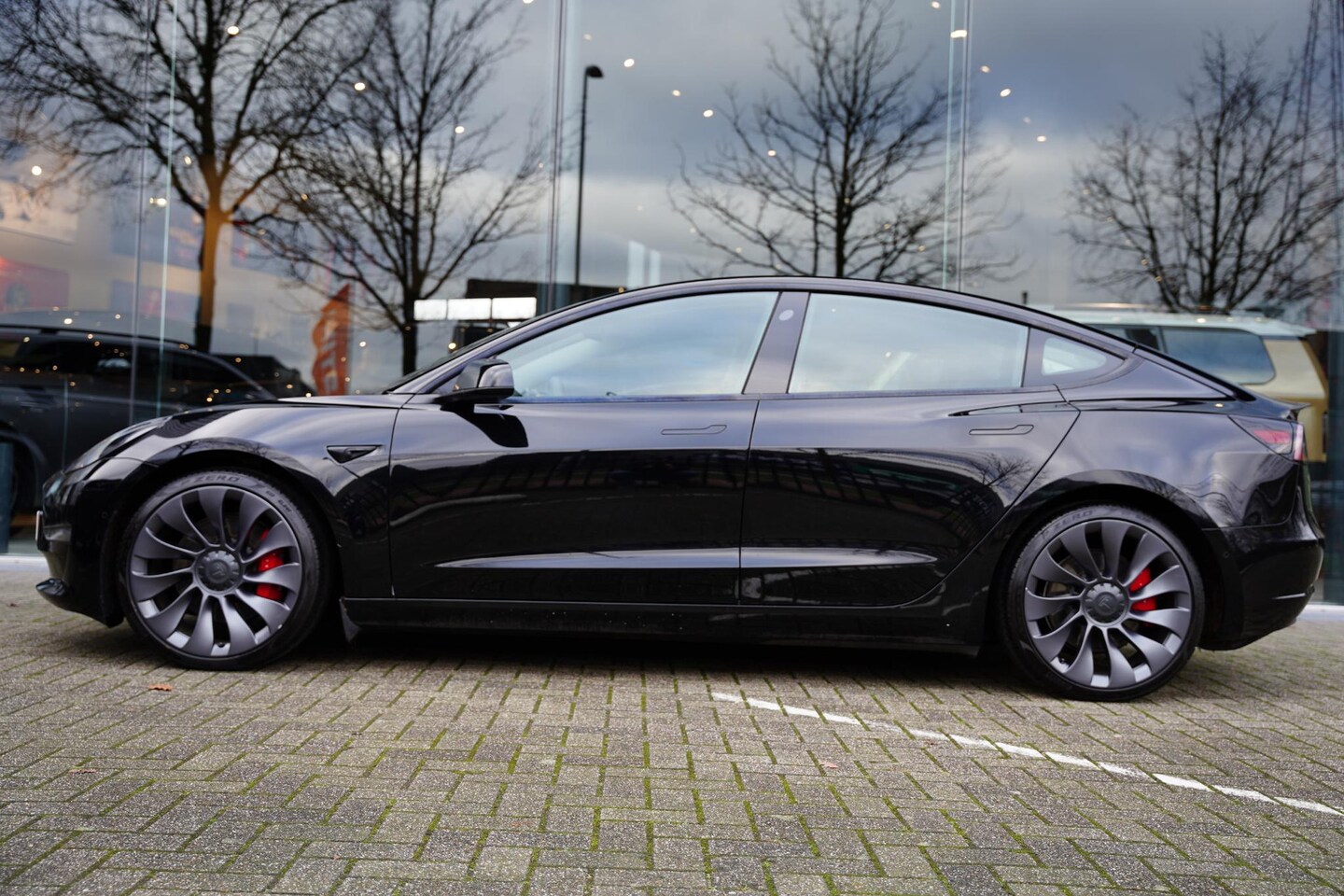 Tesla Model 3 - Performance AWD 75 kWh GERESERVEERD - AutoWereld.nl