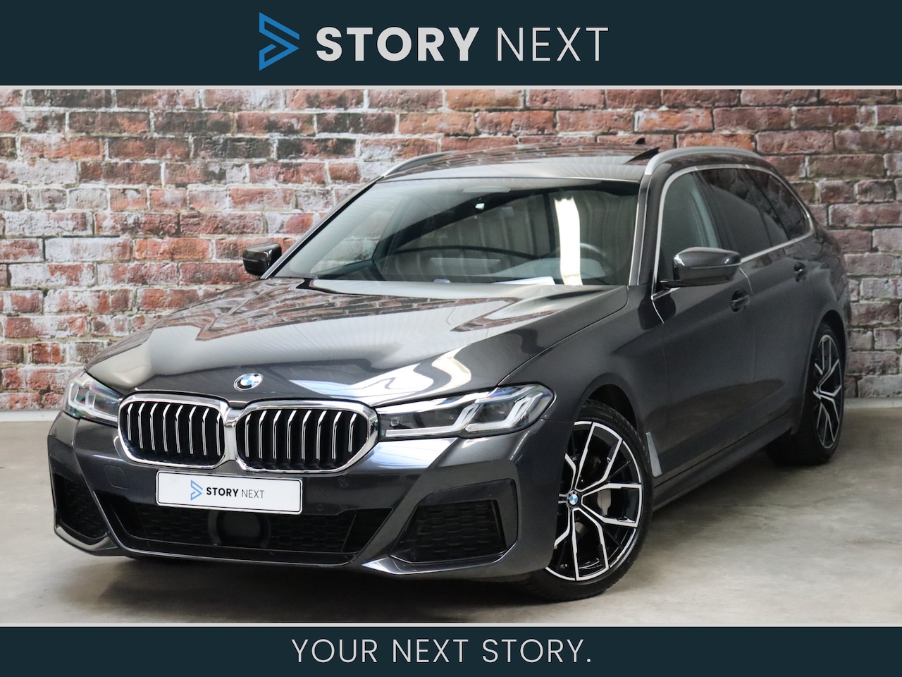 BMW 5-serie Touring - 530i High Executive M Sport Pakket Automaat / Trekhaak / Panoramadak / Harman Kardon / Act - AutoWereld.nl