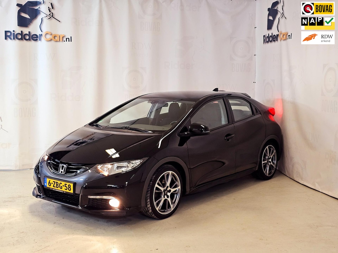 Honda Civic - 1.8 Executive|GARANTIE|NAP|1E EIG|CRUISE|NAVI|PARK CAM|VELGEN - AutoWereld.nl