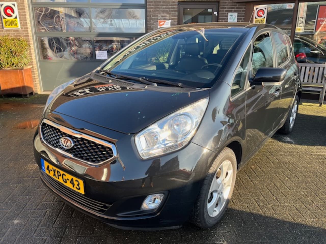 Kia Venga - 1.6 CVVT X-ecutive AUTOMAAT Trekhaak - AutoWereld.nl