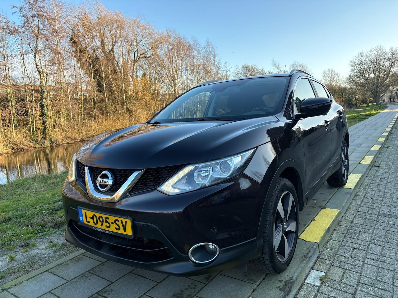 Nissan Qashqai - 1.6 Connect Edition/Pano- camera - AutoWereld.nl