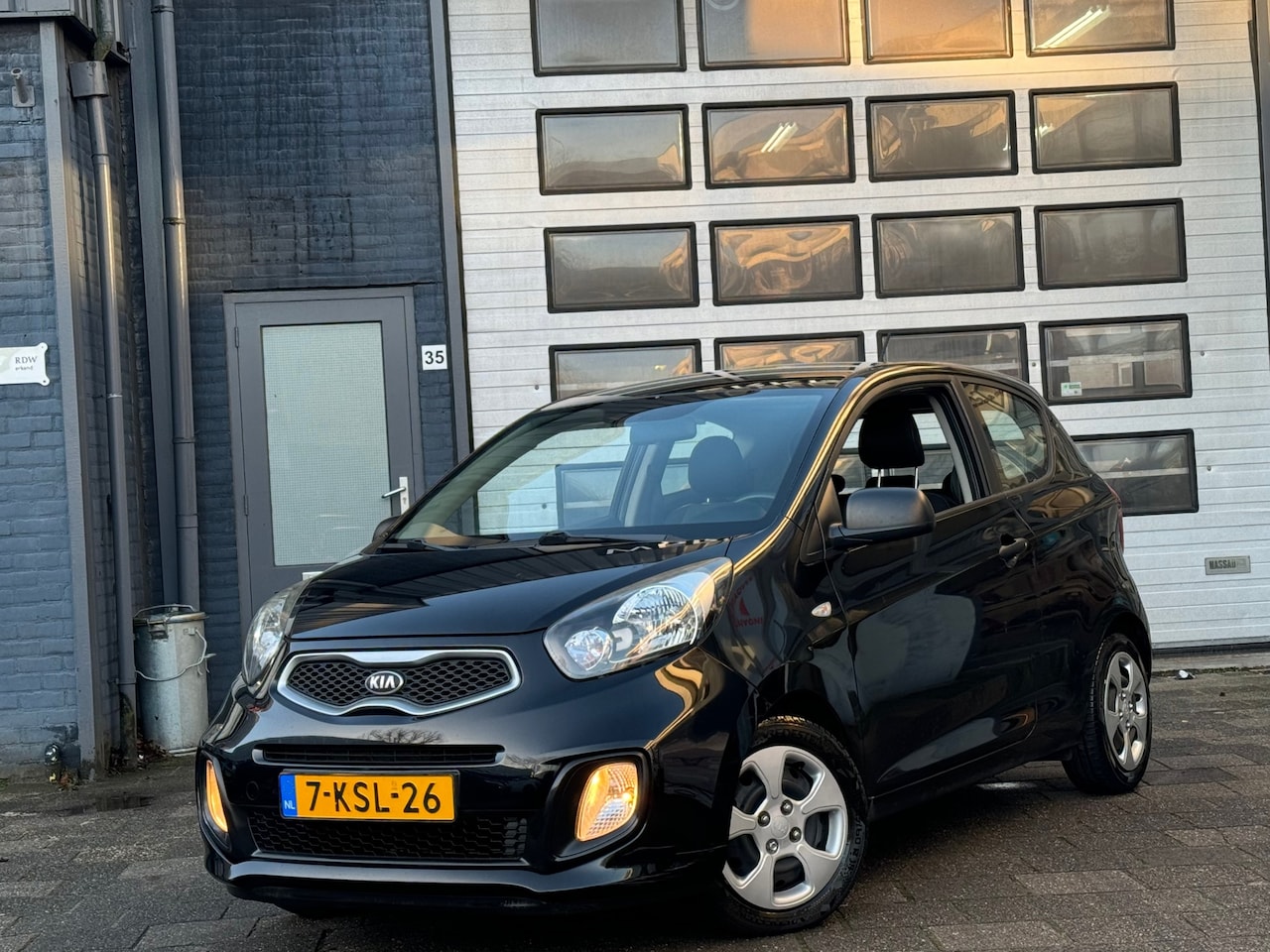 Kia Picanto - 1.0 CVVT ISG Airco | Scherm | N.A.P - AutoWereld.nl