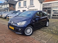 Volkswagen Up! - 1.0 high up BlueMotion, Navigatie, L.M.Velgen, Airco, Extra getint glas