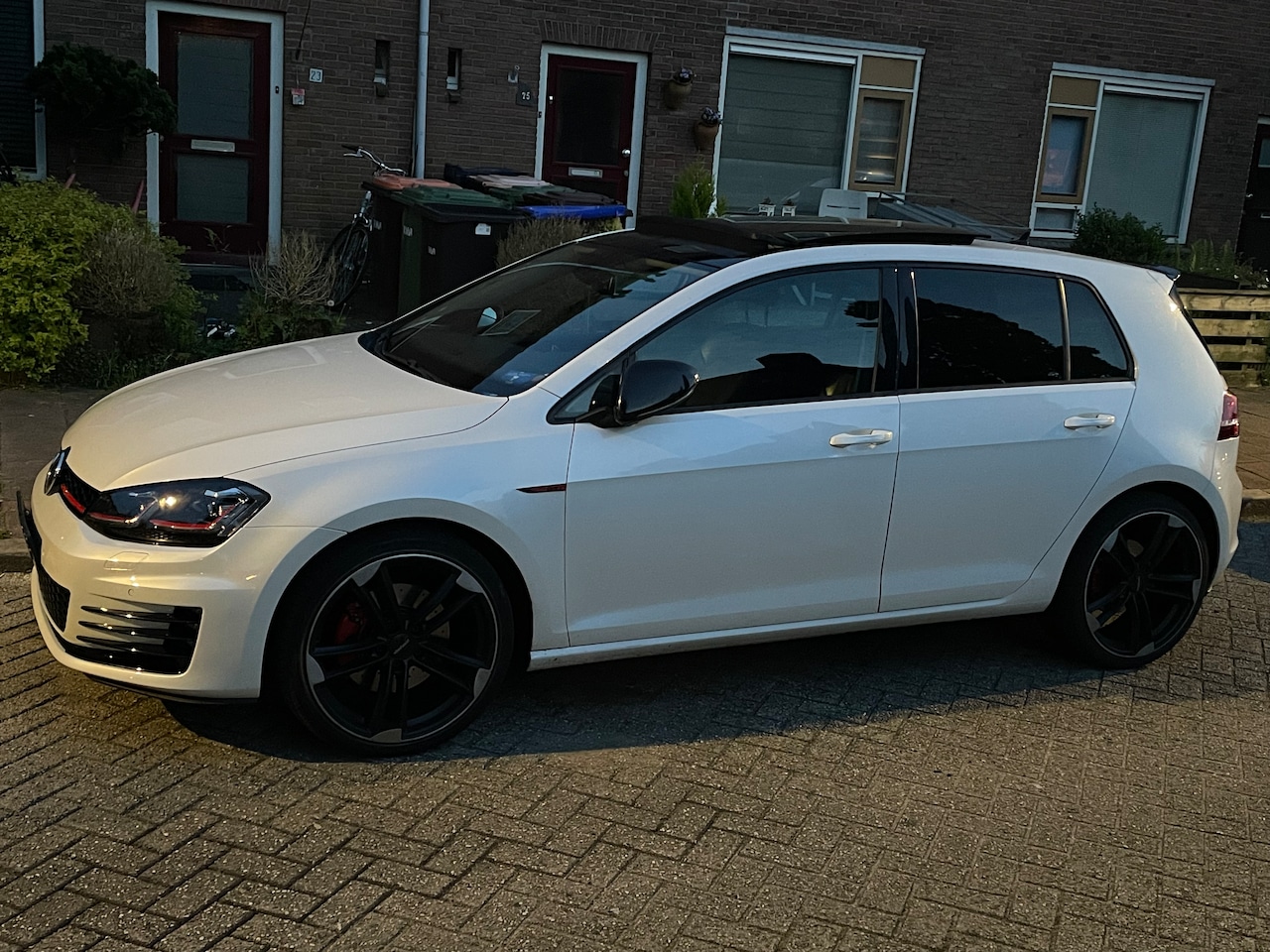 Volkswagen Golf - 1.4 TSI ACT Highline - AutoWereld.nl