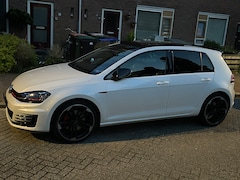 Volkswagen Golf - 1.4 TSI ACT Highline