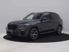 BMW X5 - xDrive45e M-Sport | PANO SKY-LOUNGE | SOFT CL. | B&W | STOELVENT. | TREKHAAK