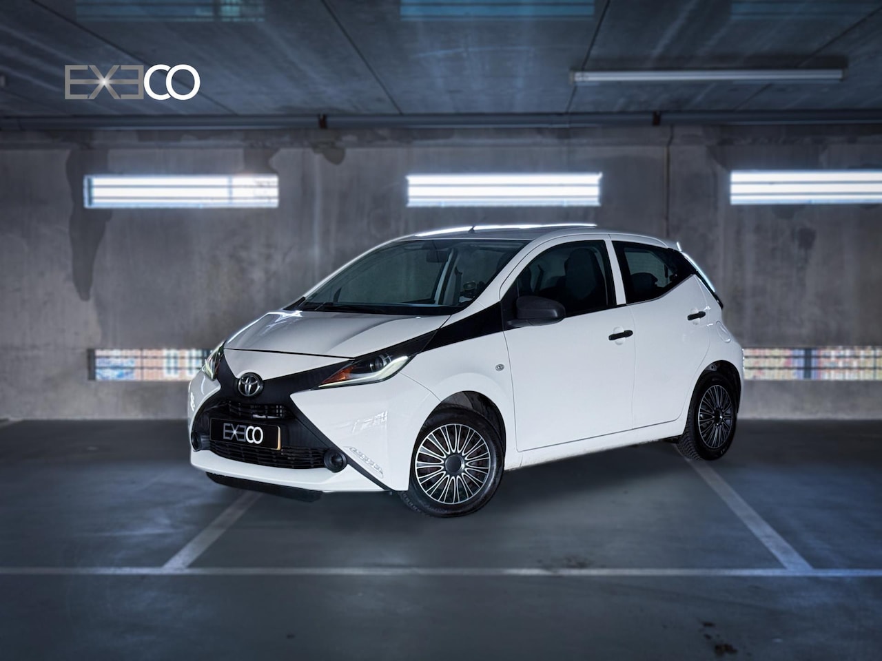 Toyota Aygo - 1.0 VVT-i x-play | Airco | Onderhoudshistorie - AutoWereld.nl