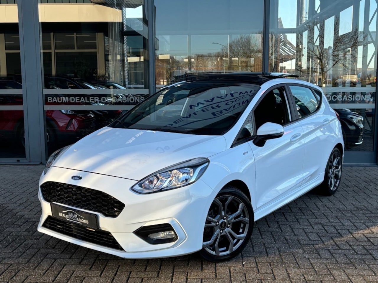 Ford Fiesta - 1.0 ECOB. ST-LINE PANO NAVI AIRCO/ECC PDC LMV - AutoWereld.nl