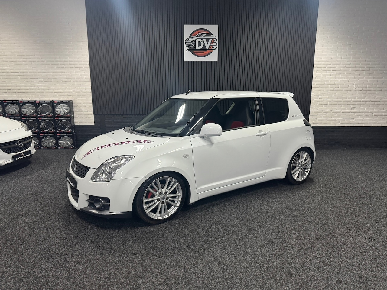 Suzuki Swift - 1.6 Sport CLIMAT, STL VERW, GROOT SCHERM, 17 INCH VELGEN - AutoWereld.nl