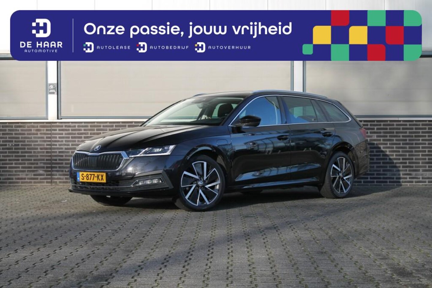 Skoda Octavia Combi - Combi 1.4 TSI iV PHEV First Edition - Head-Up - Cruise control - AutoWereld.nl