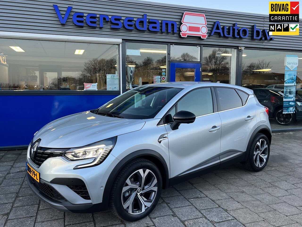 Renault Captur - 1.6 E-Tech Plug-in Hybrid 160 R.S. Line - AutoWereld.nl