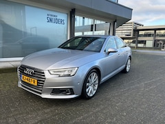 Audi A4 - 2.0 TFSI ULTRA DESIGN Automaat