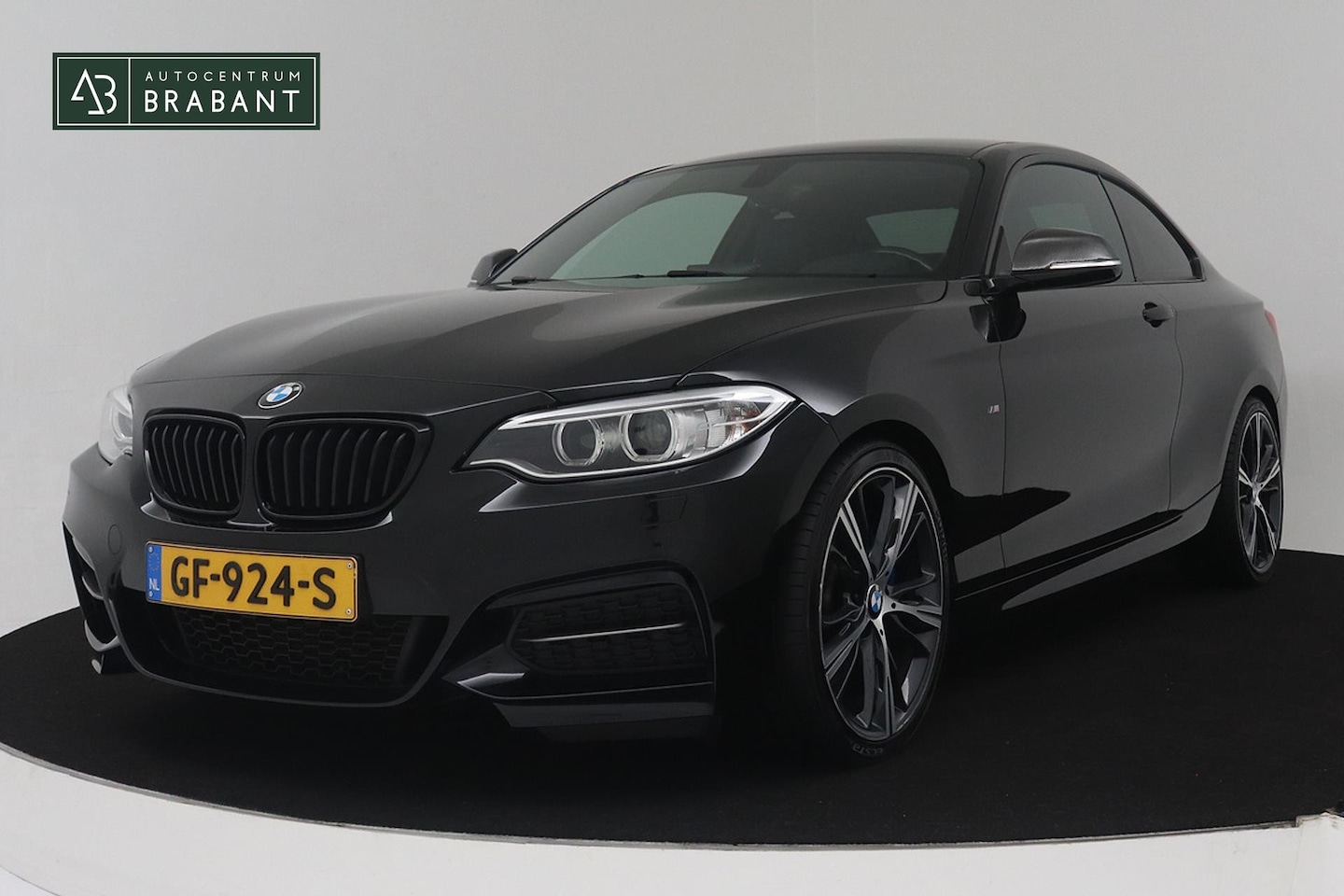 BMW 2-serie Coupé - 235 M235i High Executive (NL-AUTO, AUTOMAAT, NAVIGATIE-PROFESSIONAL, STOELVERWARMING) - AutoWereld.nl