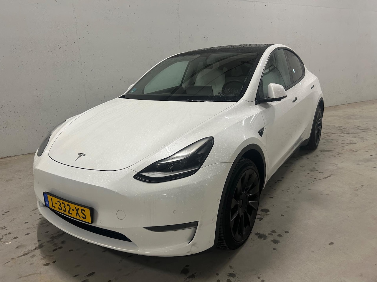 Tesla Model Y - Long Range AWD 75 kWh Netto 21% Ex BTW - AutoWereld.nl