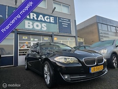 BMW 5-serie Touring - 523i High Executive / Head up / Soft close