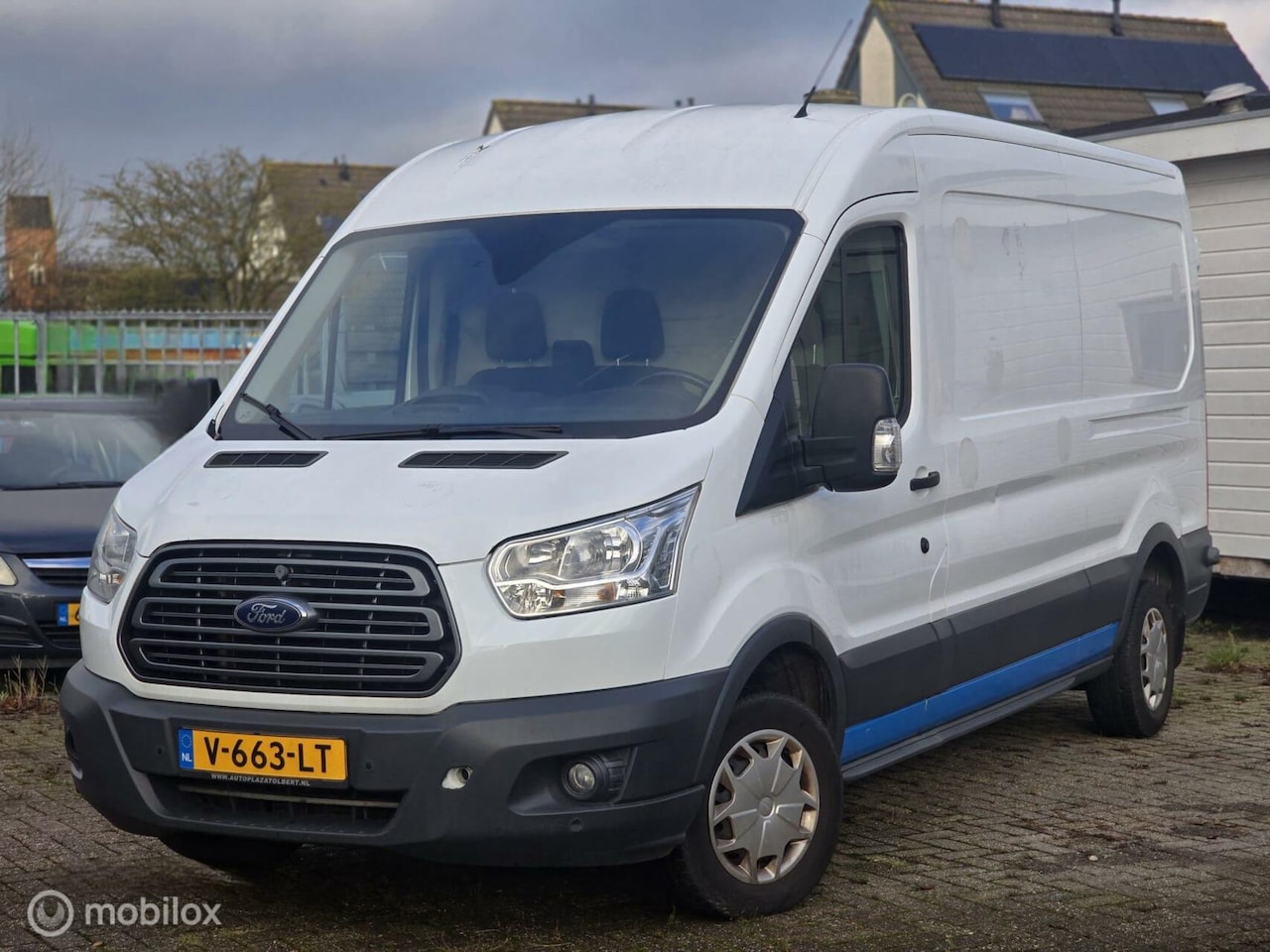 Ford Transit - 310 2.0 TDCI L3H2 Ambiente 310 2.0 TDCI L3H2 Ambiente - AutoWereld.nl