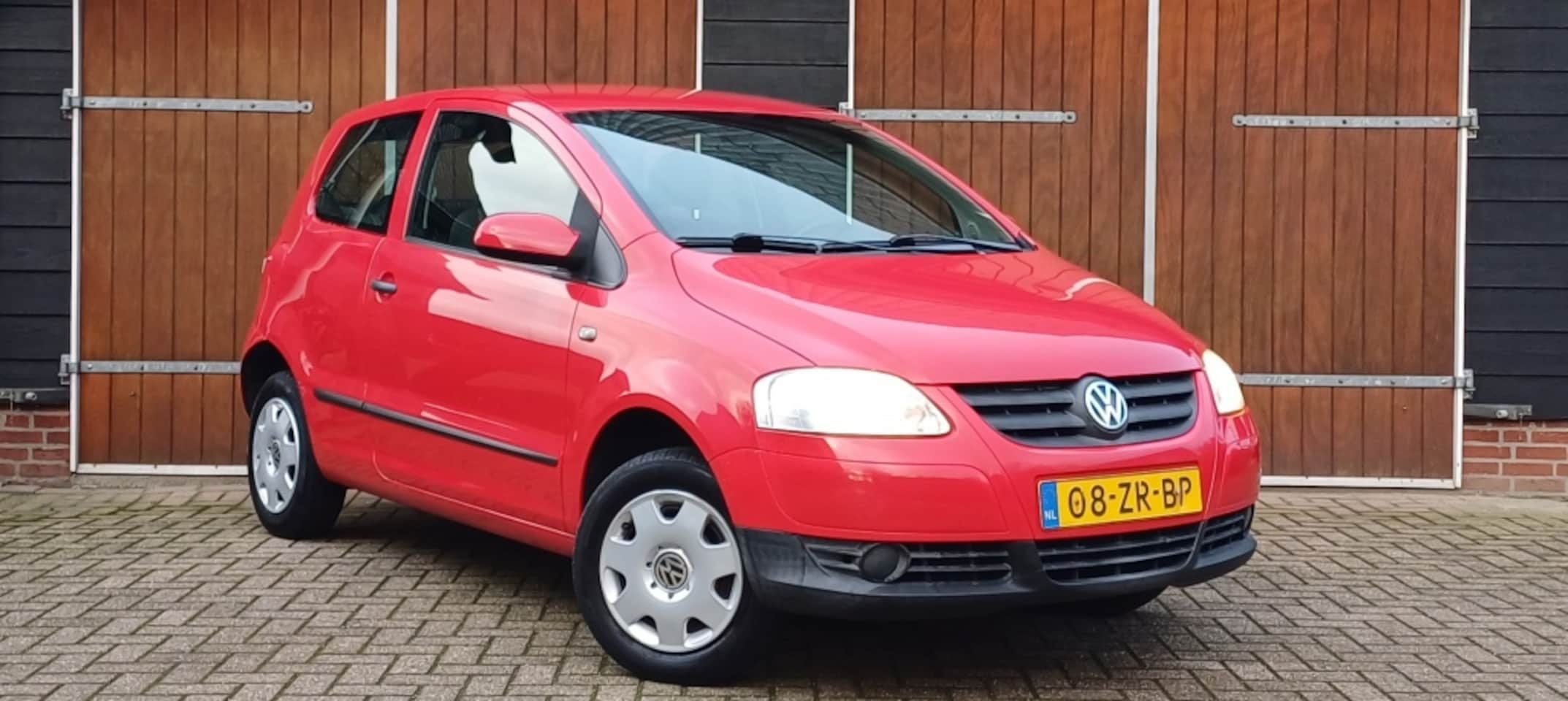 Volkswagen Fox - 1.2 Optive 1.2 Optive, Nette auto, NAP en Nieuwe APK - AutoWereld.nl