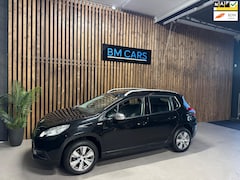 Peugeot 2008 - 1.2 PureTech Urban Cross Airco, Navi, 2e eigenaar