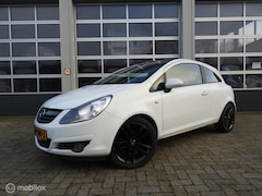 Opel Corsa - 1.2-16V Cosmo