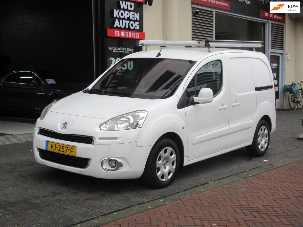 Peugeot Partner - 120 1.6 e-HDI L1 Navteq Aut Navi Airco Camera - AutoWereld.nl