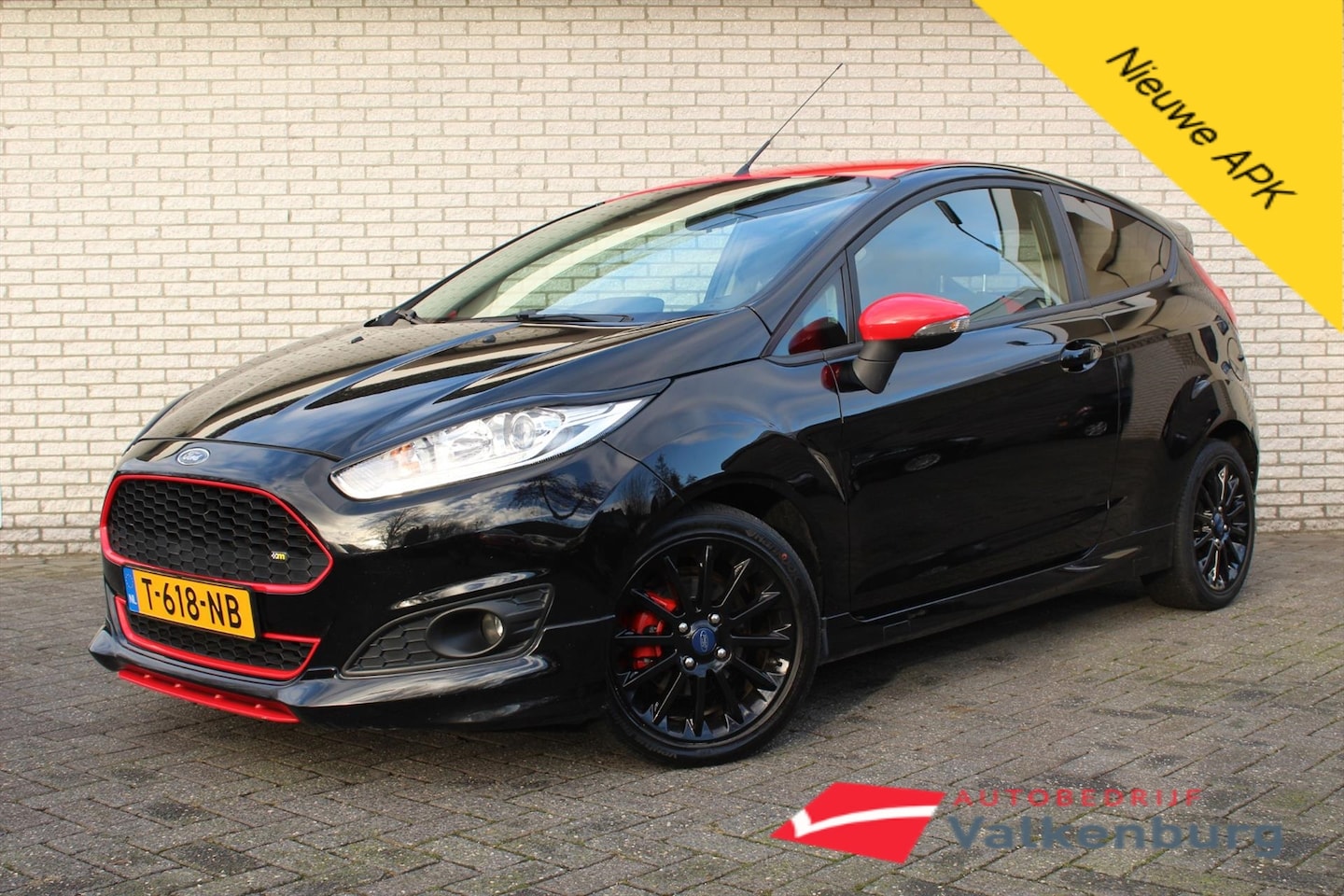 Ford Fiesta - 1.0 EcoBoost 140PK 3D Black Edition | NAVI | PDC | Stoelverwarming | LED | Airco | LM 16'' - AutoWereld.nl