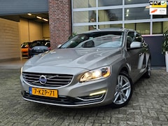 Volvo V60 - 2.4 D6 AWD Plug-In Hybrid Summum |Dakraam |Trekhaak