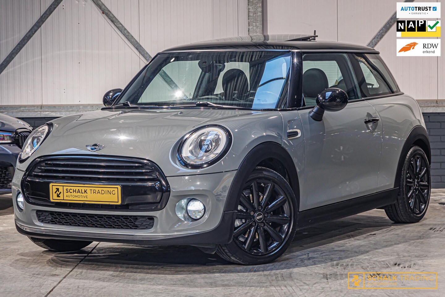 MINI Cooper - 1.5 Chili|Pano|Leder|LED|Black-pack|Garantie - AutoWereld.nl