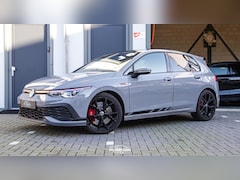 Volkswagen Golf - 2.0 TSI GTI CLUBSPORT | PANO | STUURVERWARMING | NARDO | 2023