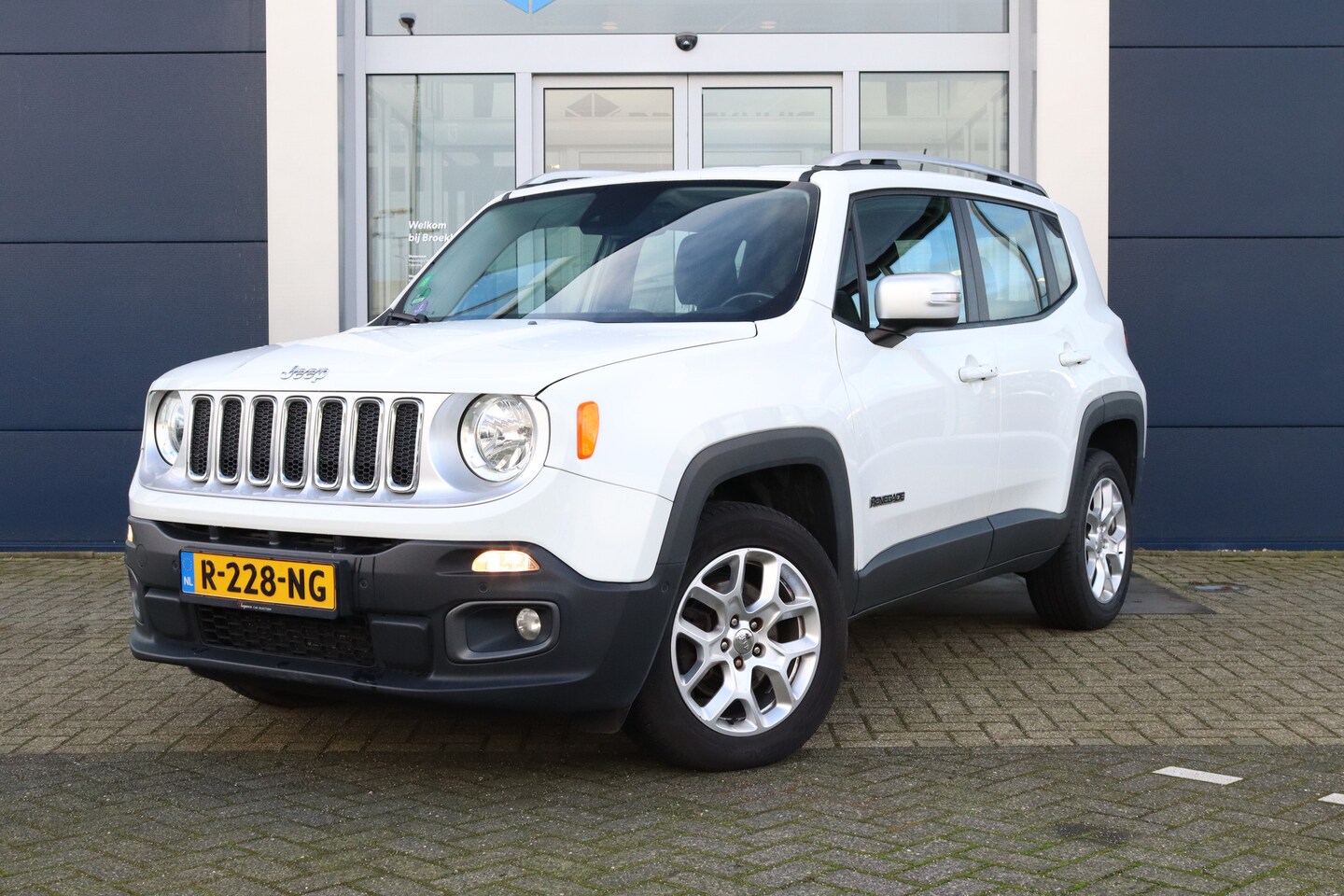 Jeep Renegade - 1.4 MultiAir 75th Anniversary AWD 1.4 MultiAir 75th Anniversary AWD - AutoWereld.nl