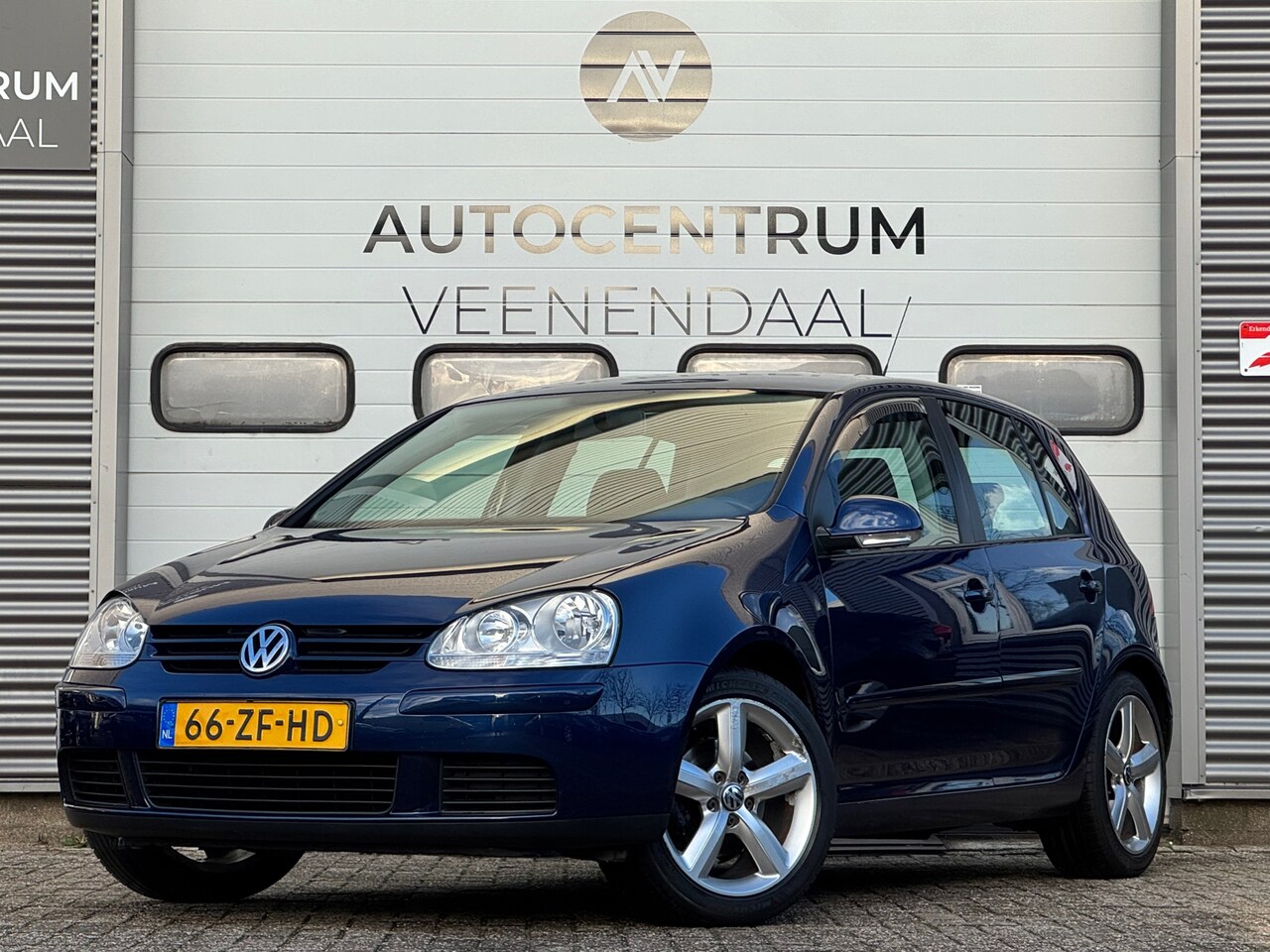 Volkswagen Golf - 1.6 APK 01-2026 AIRCO/TREKHAAK/NAP - AutoWereld.nl