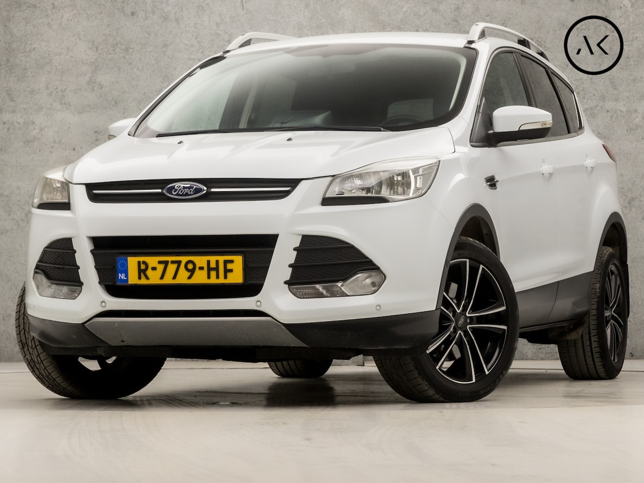 Ford Kuga - 1.6 Titanium 4WD 183Pk Automaat (NAVIGATIE, BLUETOOTH, CRUISE, KEYLESS START, AIRCO, GETIN - AutoWereld.nl