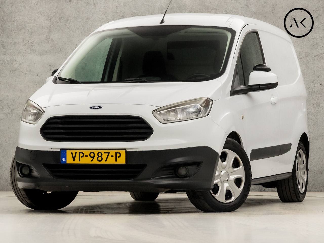 Ford Transit Courier - 1.5 TDCI Trend (NAVIGATIE, STOELVERWARMING, ELEK RAMEN, AIRCO, BLUETOOTH, NIEUWE APK, NIEU - AutoWereld.nl