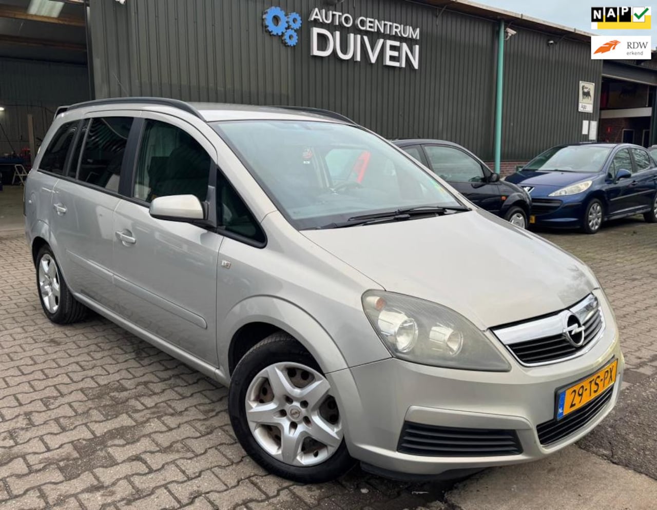 Opel Zafira - 1.8 Enjoy | Nieuw APK | 7 Pers. | Airco | 2e EIG - AutoWereld.nl