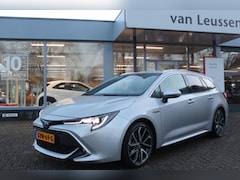 Toyota Corolla Touring Sports - 2.0 HYBRID EXECUTIVE HEAD-UP EL-ACHTERKLEP JBL DODEHOEK STOELVERW PARK.SENSOREN V+A LED