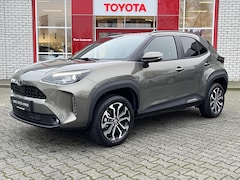 Toyota Yaris Cross - 1.5 HYBRID 115 FIRST EDITION NIEUW & DIRECT LEVERBAAR COMFORT-PACK STOEL/STUUR/VOORRUITVER