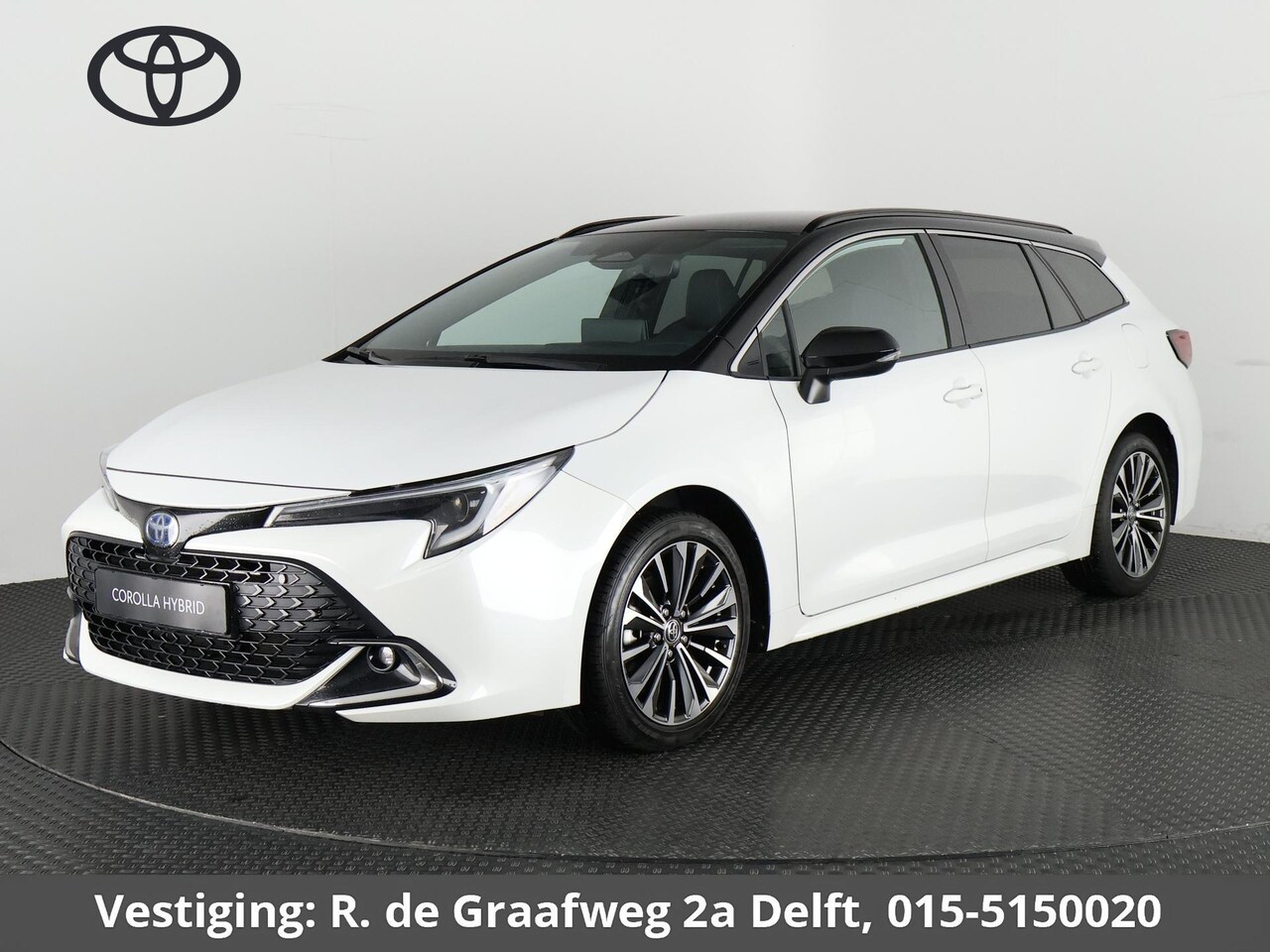 Toyota Corolla Touring Sports - Hybrid 140 Dynamic Luxury Bi-Tone | Stuur-& Stoelverwarming | Apple Carplay & AndroidAUTO - AutoWereld.nl