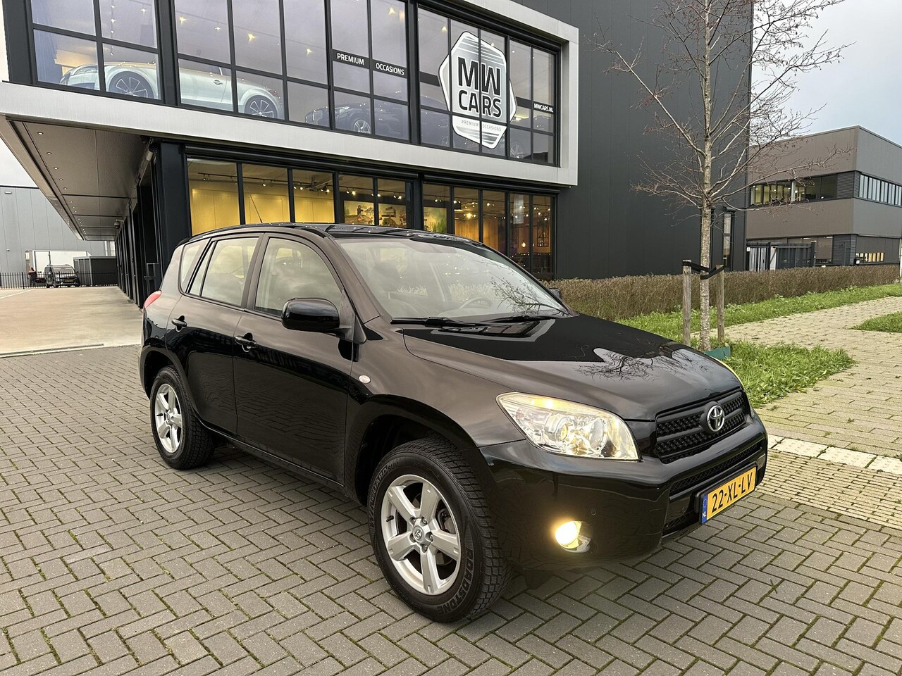 Toyota RAV4 - 2.0 VVTi Linea Sol 2.0 VVTi Linea Sol - AutoWereld.nl